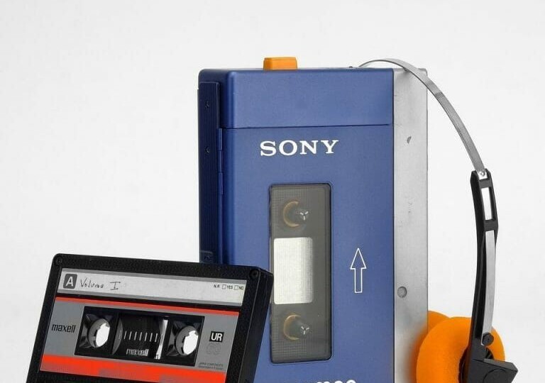 Walkman: как Sony научила нас носить музыку в кармане