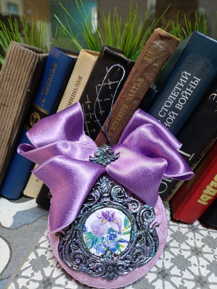 Подвеска-медальон