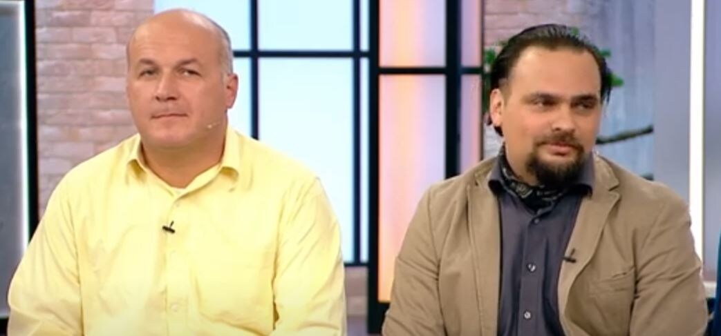 Владимир Панченко (слева) и Владимир Кравец (непосредственный разработчик)