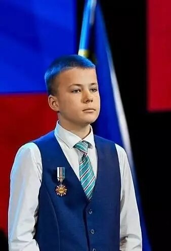     Источник: Вслух.ру