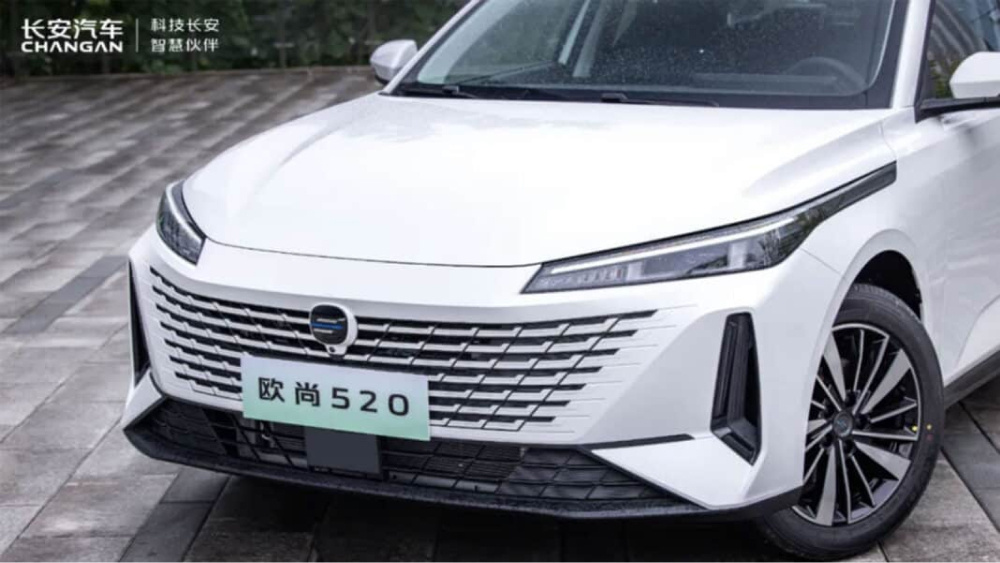 Седан Changan Oshan 520