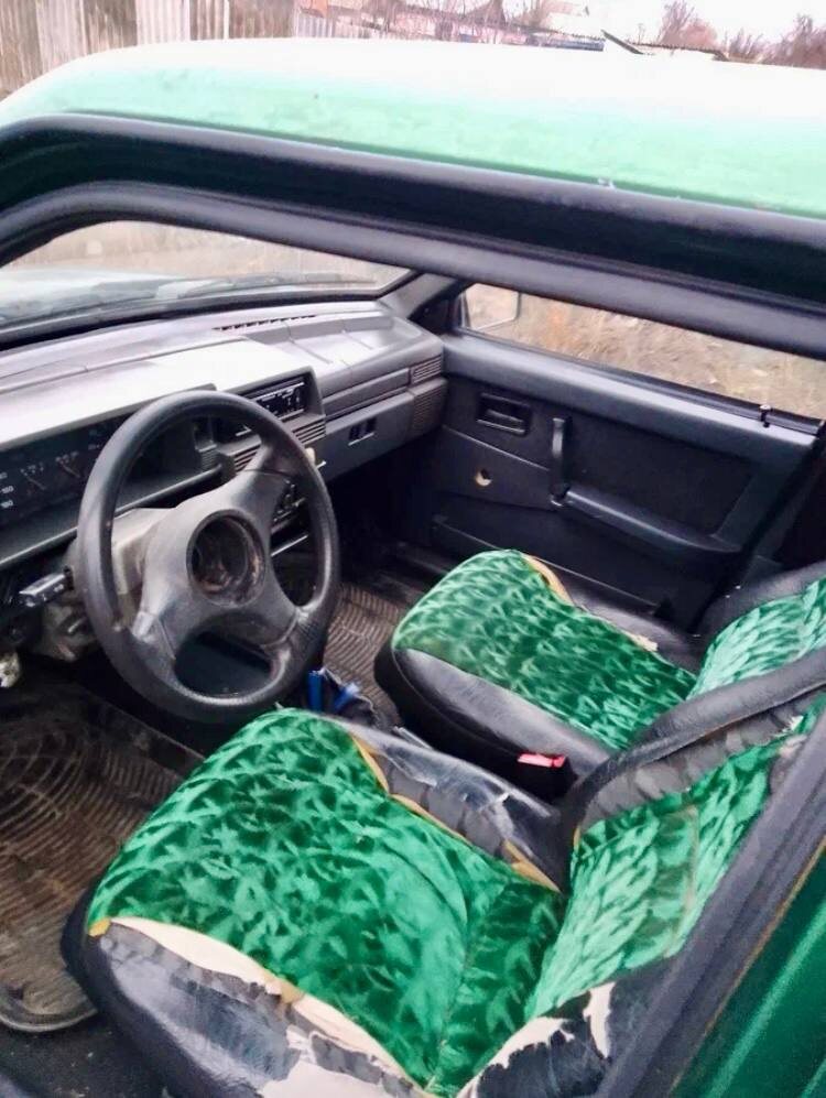 Ваз 2115 первой генерации 1997-2000 в цвете Игуана (311)