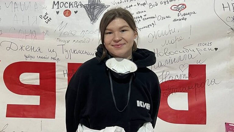    «Запрыгнула в первую попавшуюся машину и никому не сказала»: история волонтёра в зоне ЧС