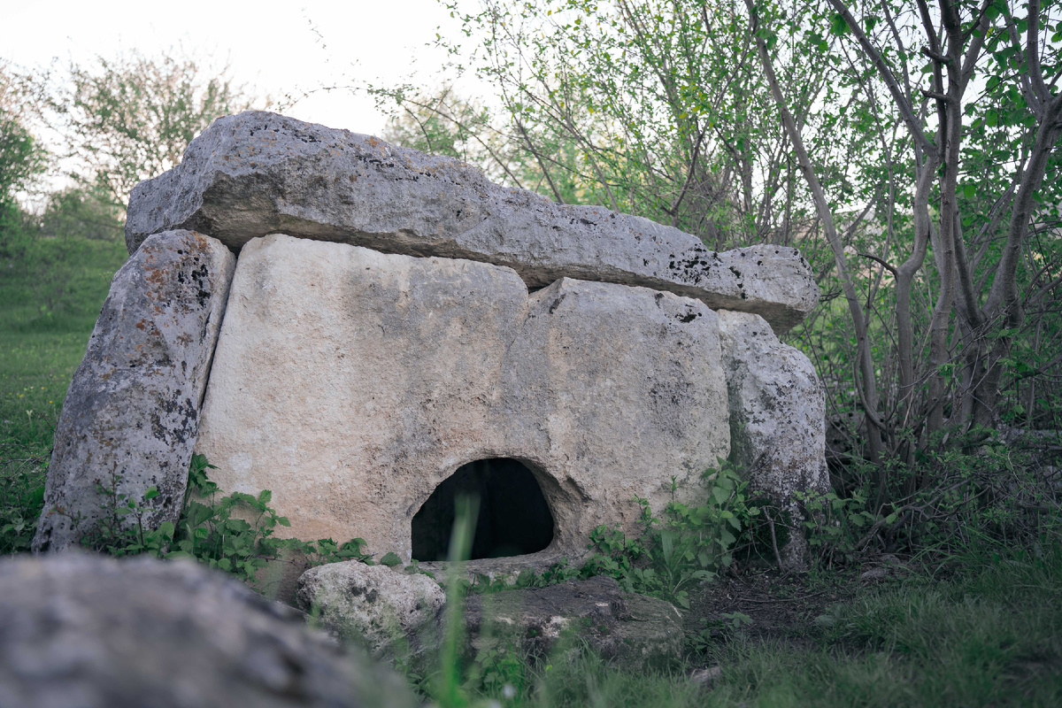 Дольмен в Мостовском районе