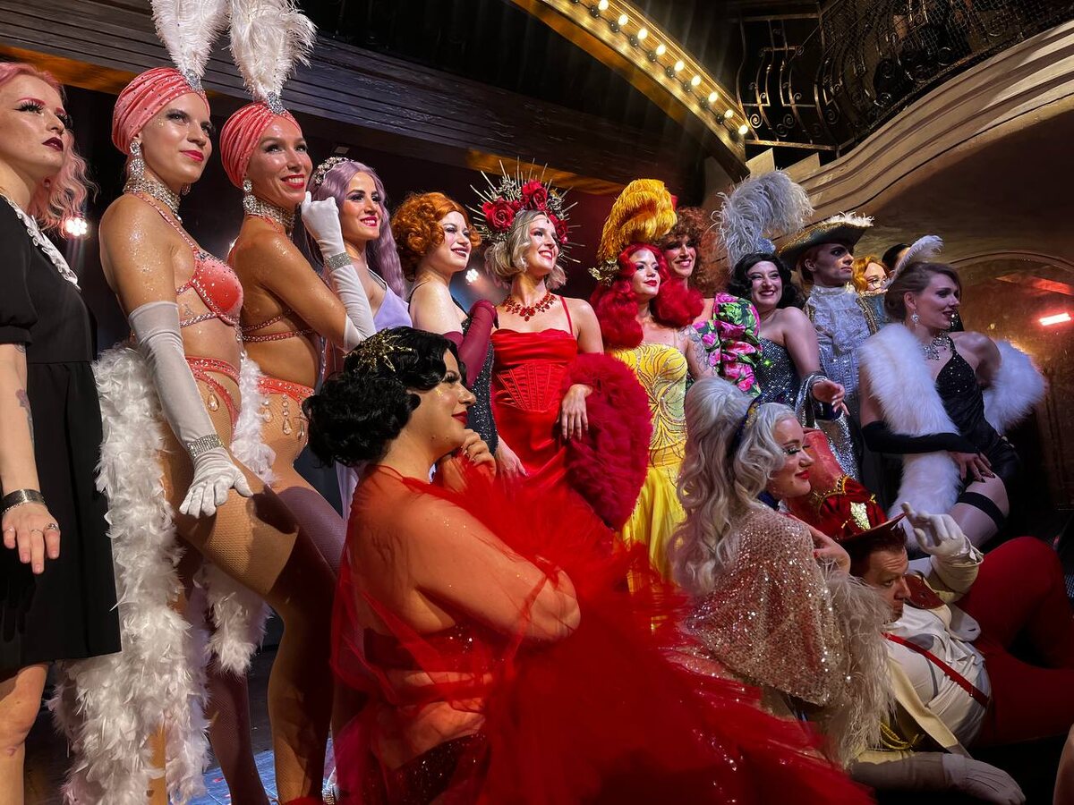 артистки после выступления