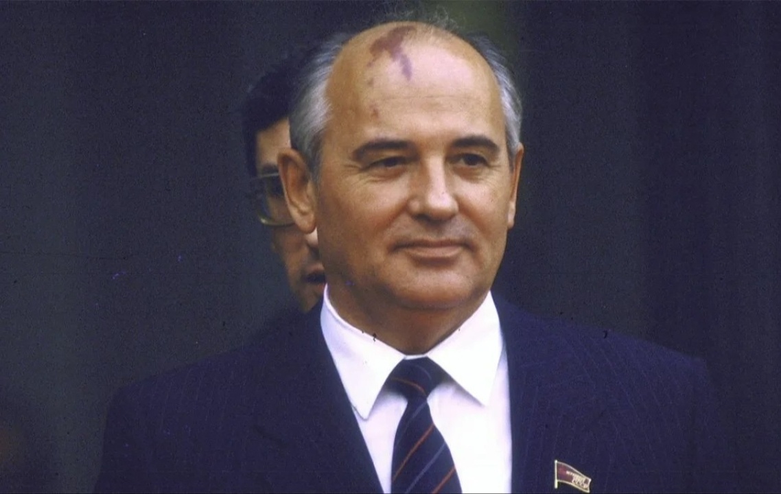    Депутат Госдумы Шеремет: Байден хотел бы заменить Путина на второго Горбачева