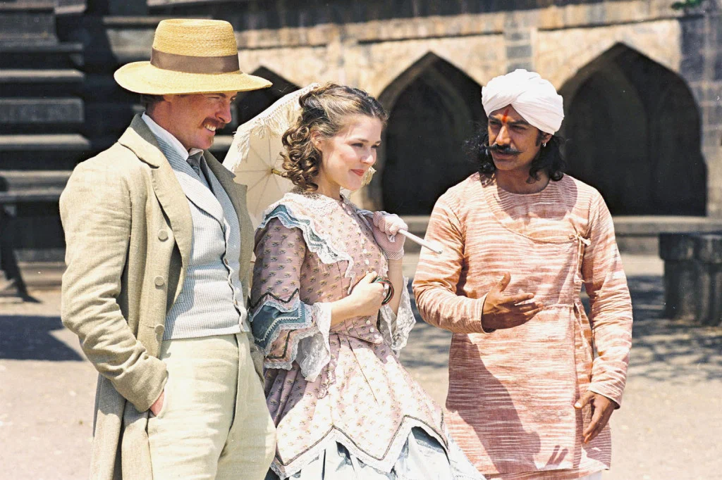 Английские землевладельцы в Индии. Кадр из индийского фильма "Восстание" (2005 г.)