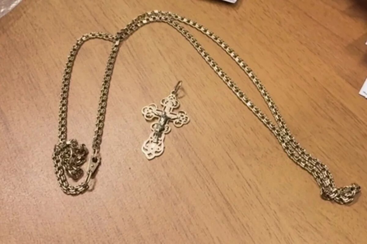    Полиция Троицка вернула местному жителю похищенные ювелирные украшения