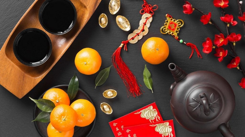     Как отметить китайский Новый год Антон Бахарев