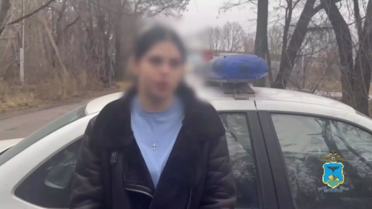 Фото: УМВД России по Белгородской области. Девушки извинились перед полицейскими и перед белгородцами
