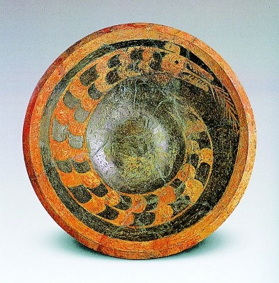 "Блюдо с драконом" найдено при раскопках Таоси-Луншань в Шаньси