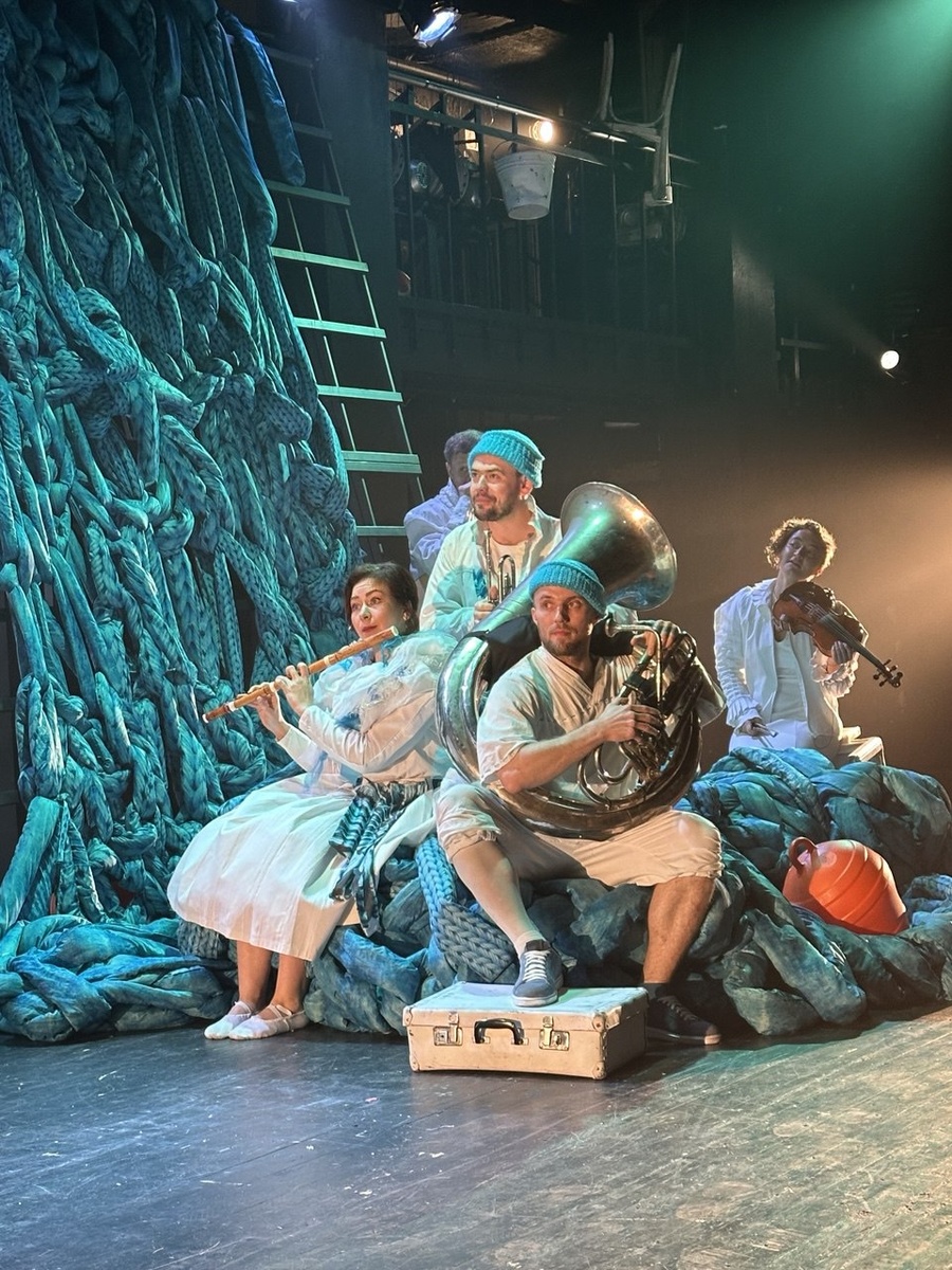 Оркестрик. «Двенадцатая ночь, или что угодно». ЦДР. Фото автора. 