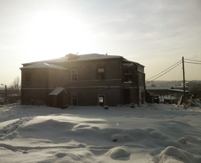 да, прошу прощения за качество, но... лучше так, чем никак; уже история!..