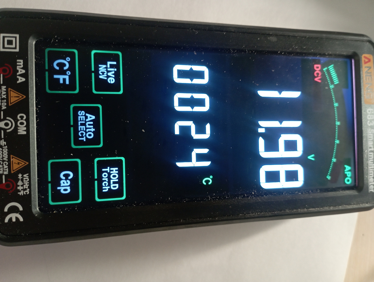 Максимальное напряжение 