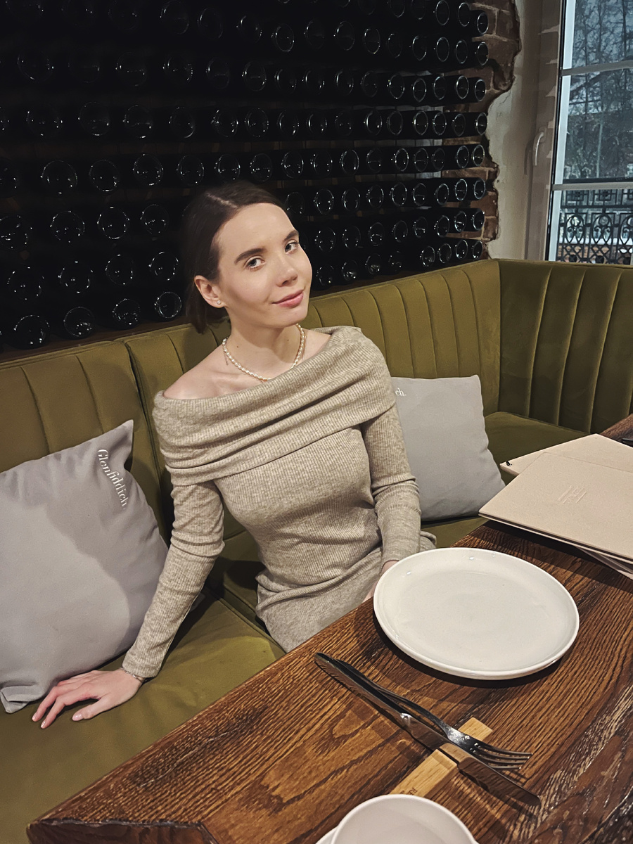 Автор блога, ресторан «Red wall», ул. Кожевенная 2, Нижний Новгород