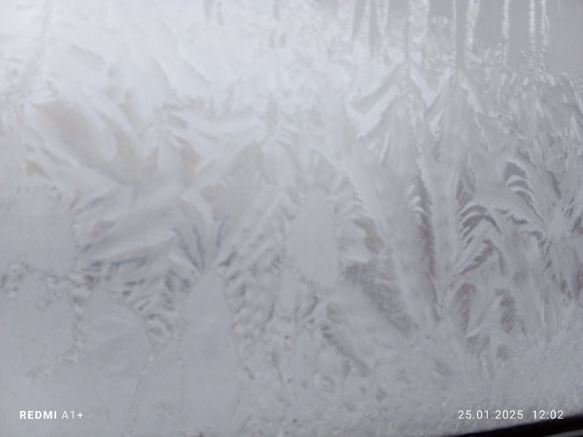 Узоры на окне