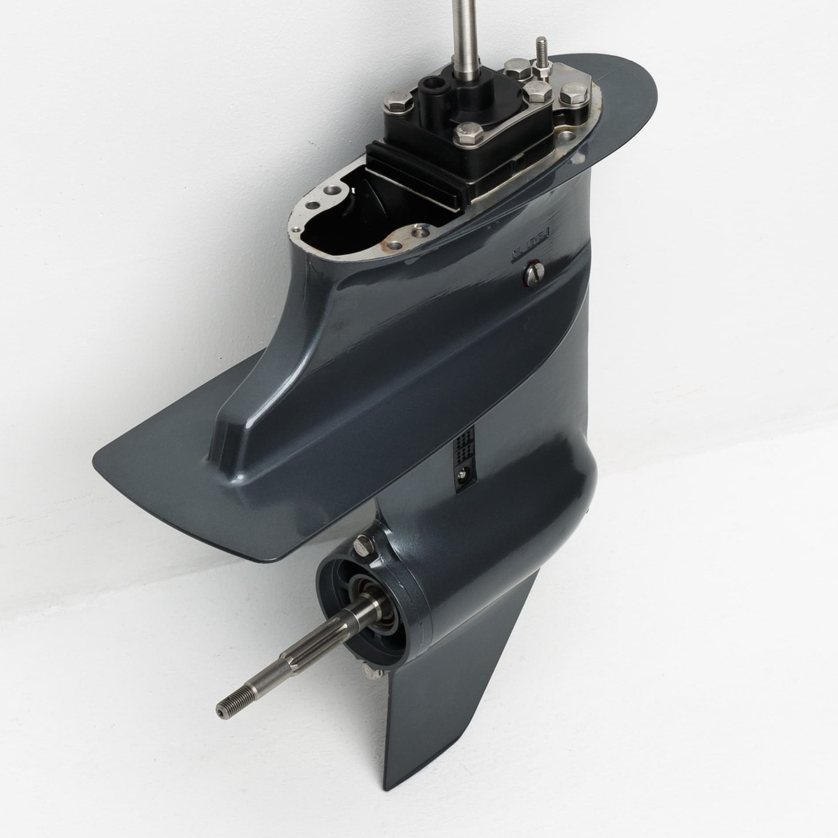 Редуктор для лодочного мотора Гладиатор 9.9, СЕО-Про 9.9, Тарпон 9.9 и их аналоги. 