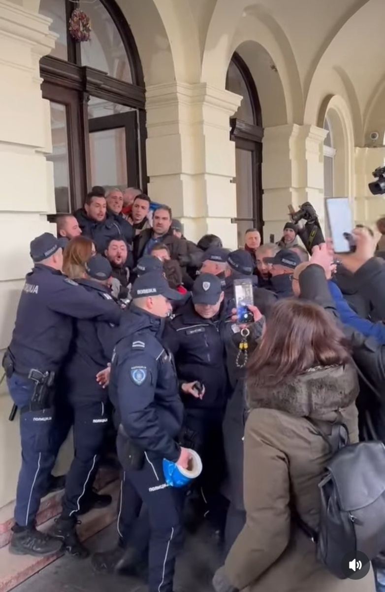 Протесты в Нови Саде.