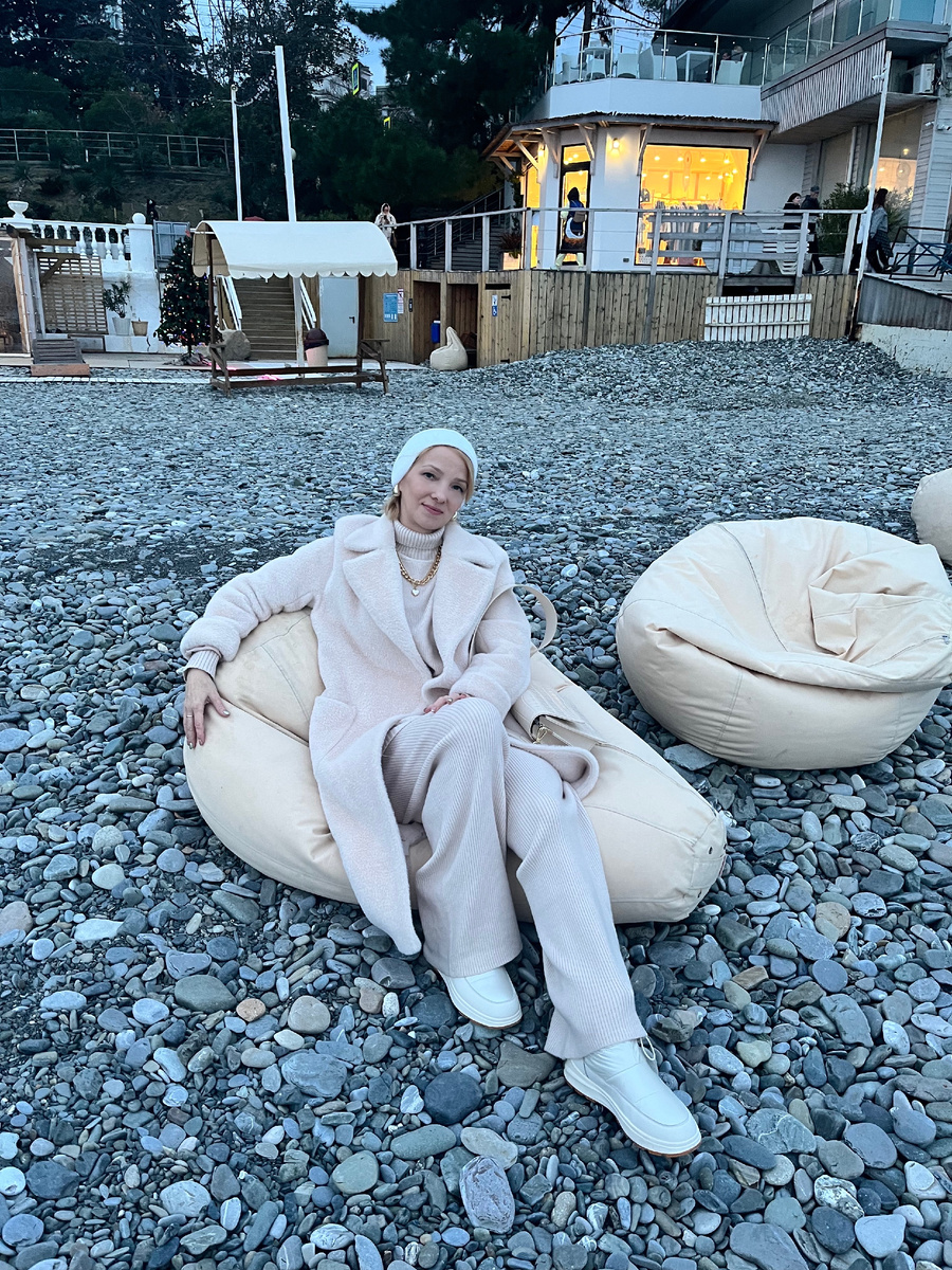 Фото сделано в первый день, уже вечерело