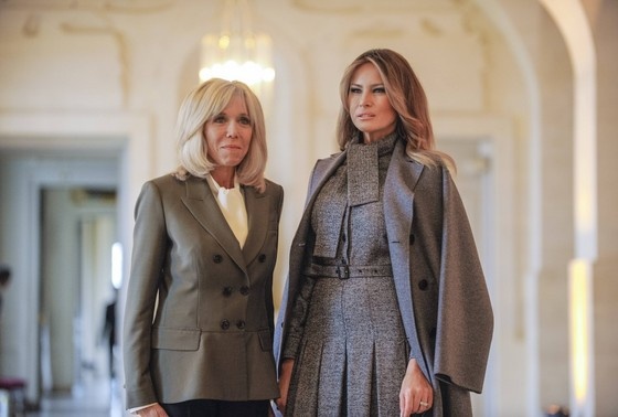    Мелания Трамп и Брижит Макрон