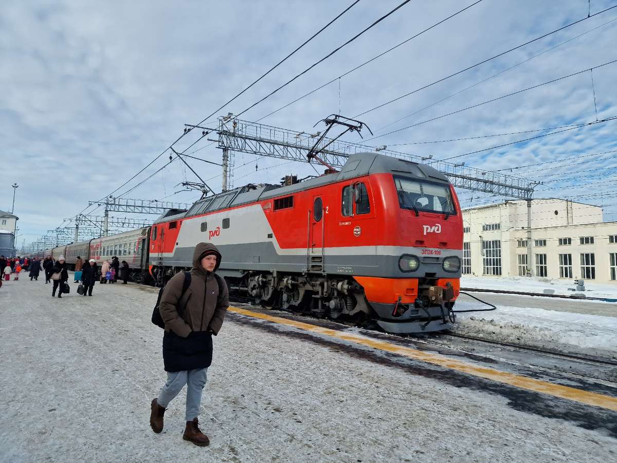 фото автора: на этом поезде мы приехали в Пермь