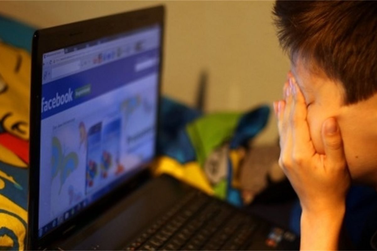    Дети и деструктивные челленджи: как это происходит