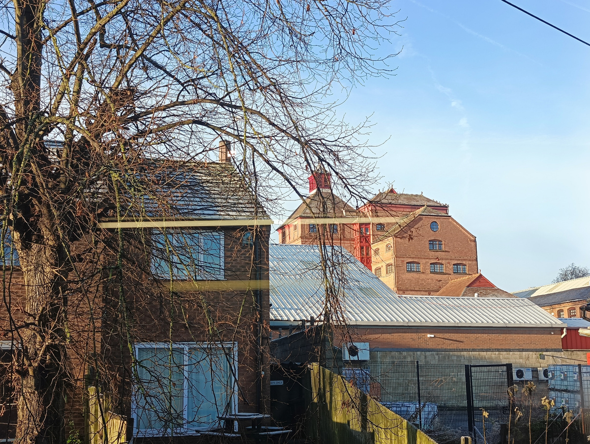 Вид из окна офиса