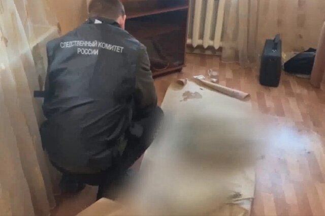    СК и кречеты Фото: пресс-служба СУ СК России по Хабаровскому краю и ЕАО