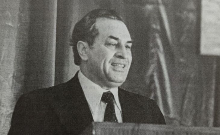 Николай Аксенов. . Фото из книги “История Алтайского края в портретах первых руководителей. 1937 – 1991 гг.”