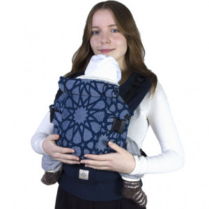 Эргономичный рюкзак. Фото с сайта teddysling.ru