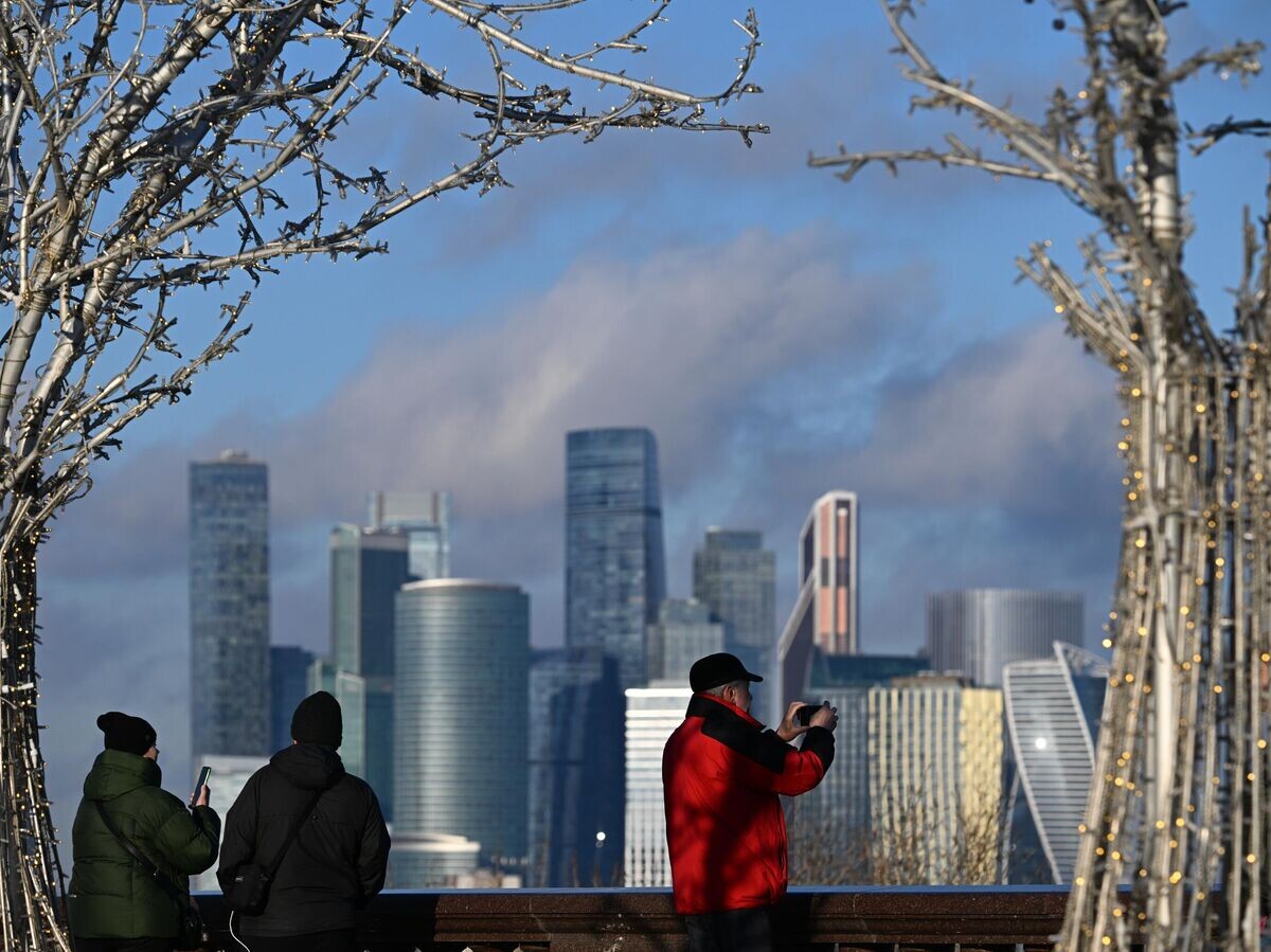 Теплая погода в Москве© РИА Новости / Максим Блинов
