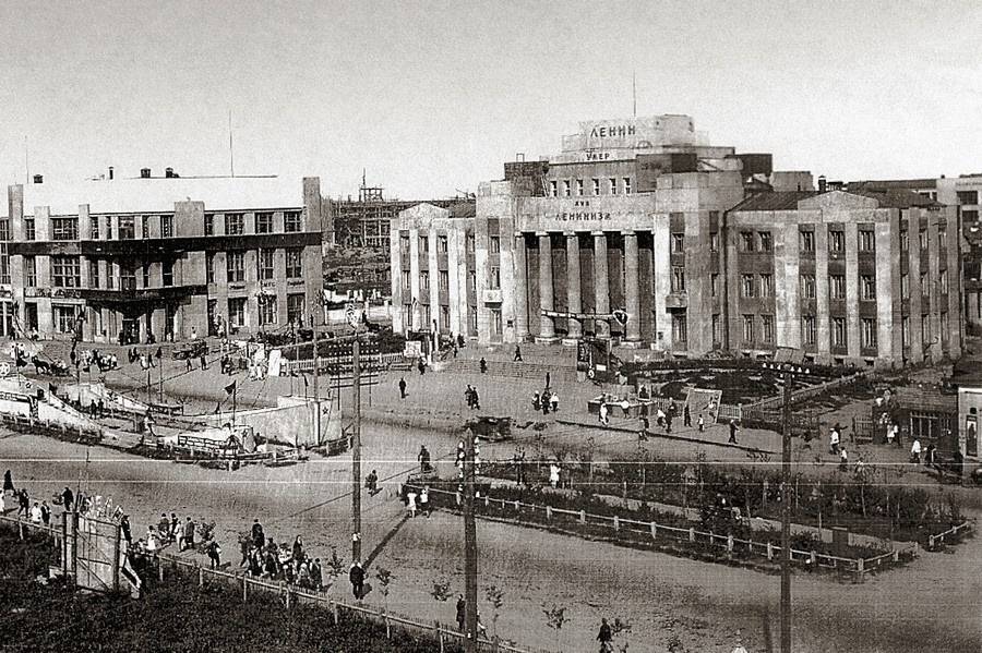 Дом Ленина. Кон. 1920 — нач. 1930-х гг. Фото: Музей Новосибирска