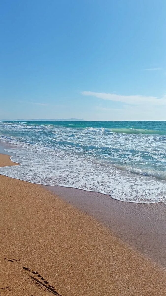 Кусочек чистого песочка и моря. 29.01.2025г.