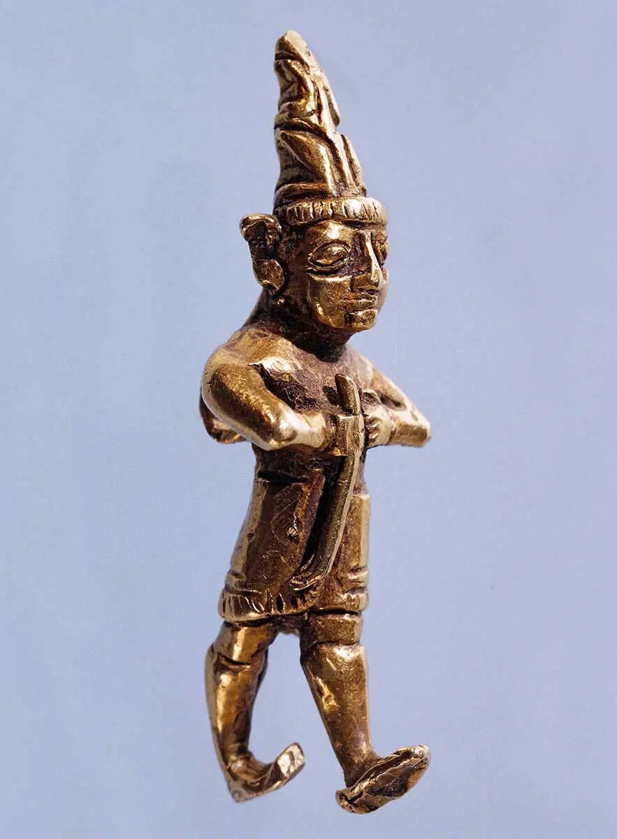 Золотой хеттский амулет, 1400-1200 гг. до н. э. (Хеттское Новое царство), через Британский музей, Лондон
