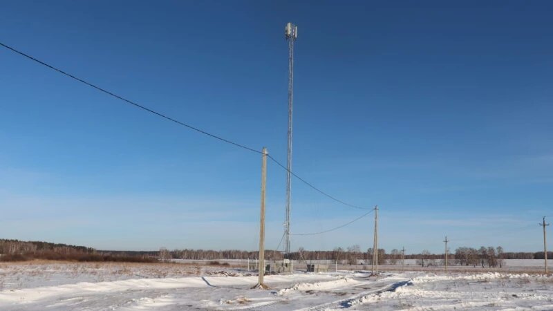     «Ростелеком» в 2024 году запустил в эксплуатацию новые базовые станции мобильной связи 4G/LTE в 22 населенных пунктах Алтайского края. Источник: компания «Ростелеком».