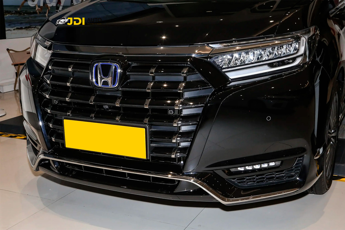 Решетка радиатора Honda Elysion Hybrid 2.0L Extreme Edition 2024г.