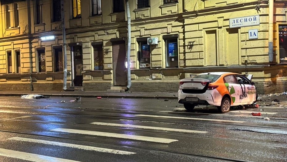 Парковка каршеринга в пулково. Кашеринговое авто санкт петербург. Каршеринг петербург. Мини купер делимобиль. Каршеринг в санкт-петербурге.