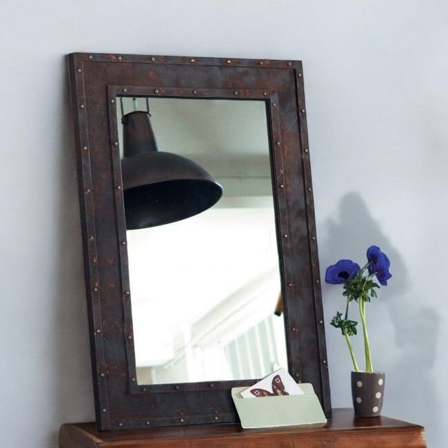 Зеркало в стиле лофт