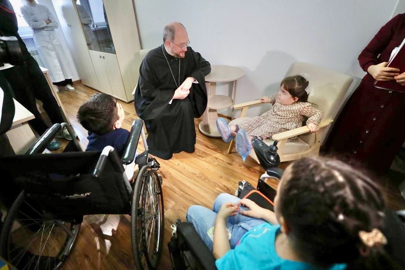 Редактировать карусель1 из 3Добавьте описание