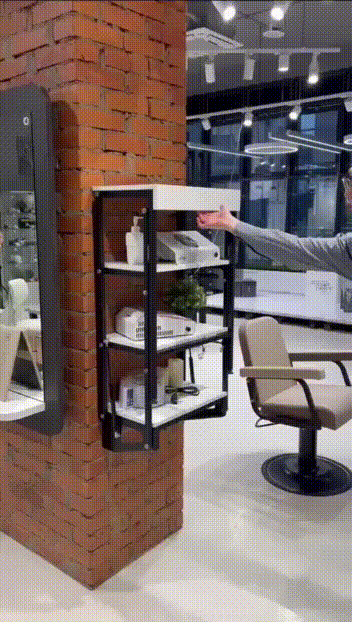 Стол-трансформер в действии.