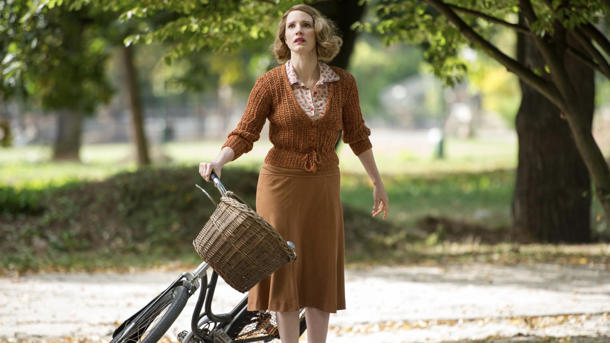 Кадр из фильма "Жена смотрителя зоопарка"