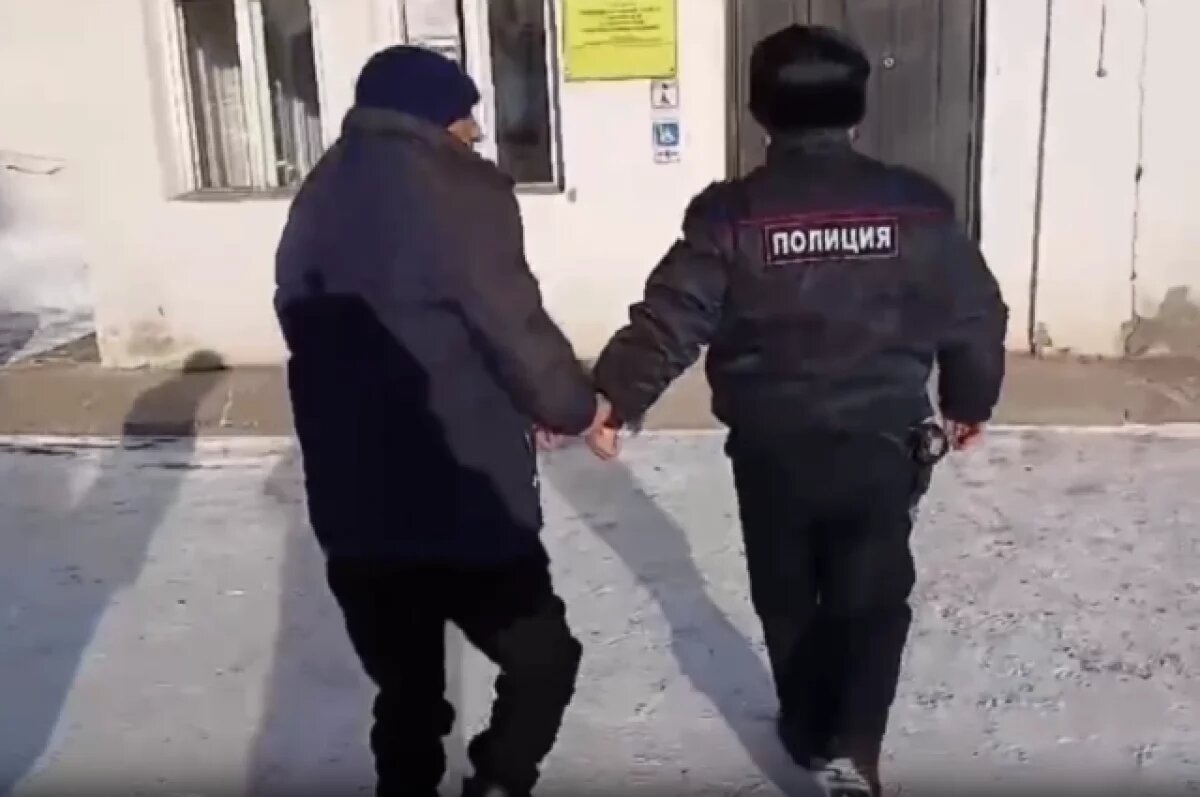    Появилось видео с подозреваемым в покушении на жену и 4 детей в Приангарье