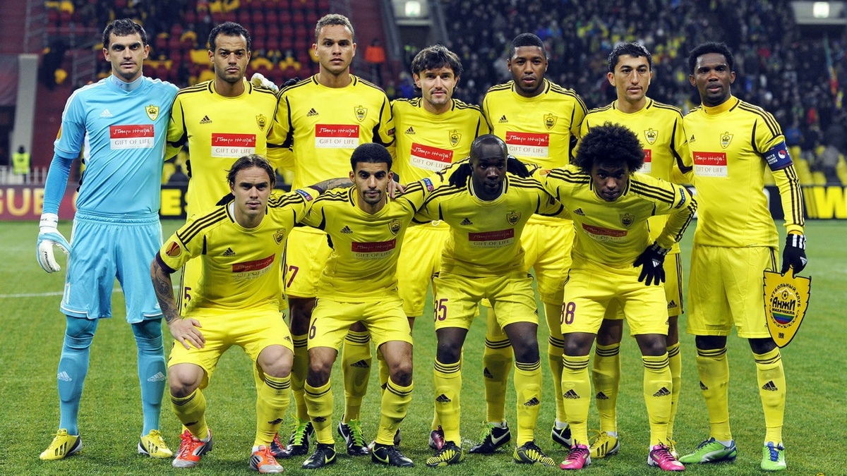     Звёздный состав «Анжи» времён Сулеймана Керимова