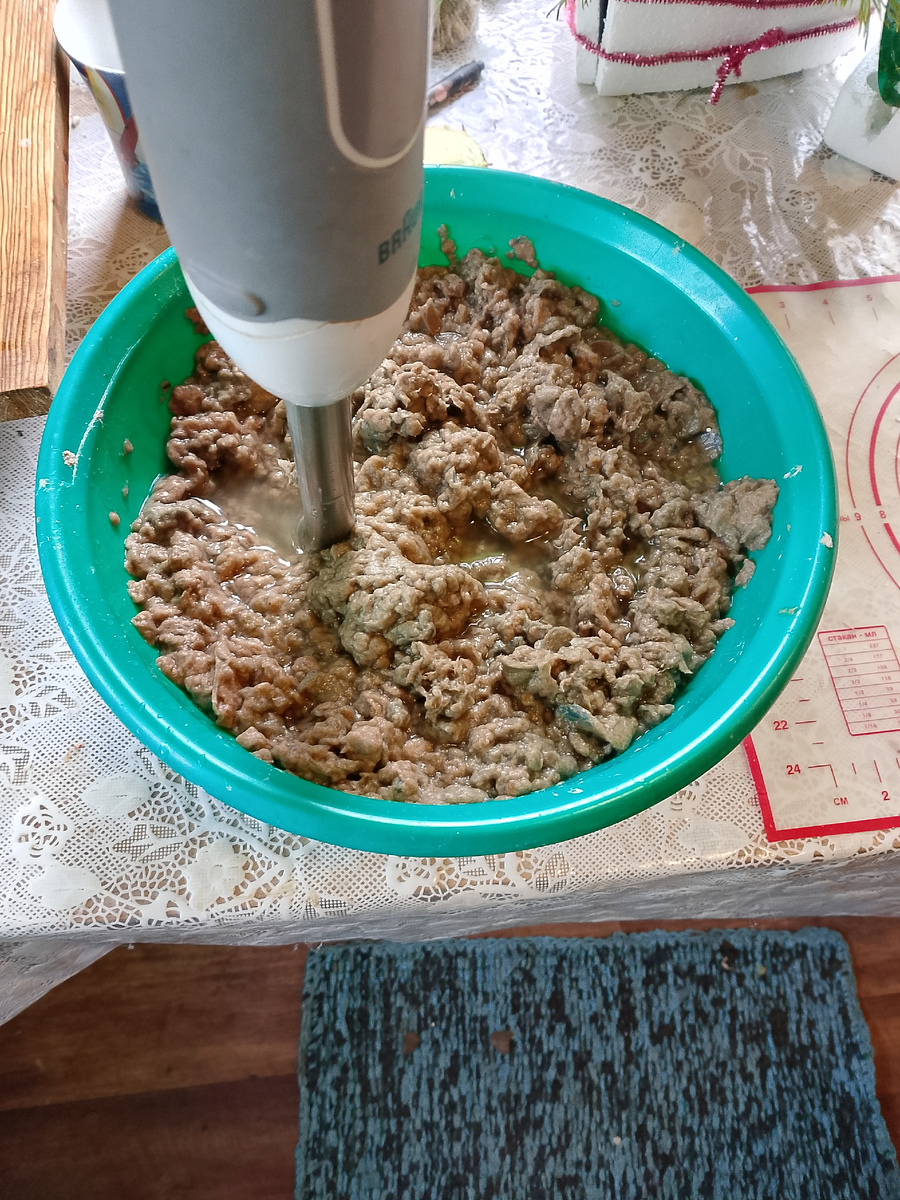 Размельчила до однородности блендером 