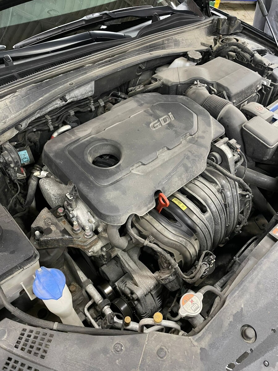 Под капотом двигатель G4KJ