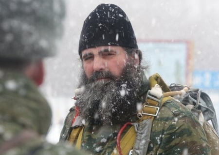    РПЦ намерена в пять раз увеличить штат священников в российской армии — с 300 до 1,5 тысяч