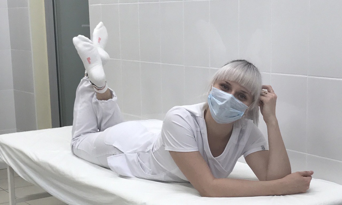 Я во время работы медицинской сестрой в 19 лет. Фото где я работала в 15 лет были утеряны