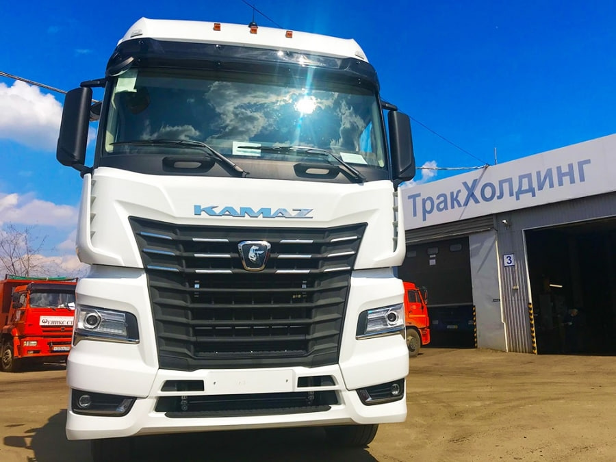 Предлагается увеличить размер скидки в рамках льготного лизинга в 2 раза - до 1 700 000 рублей.