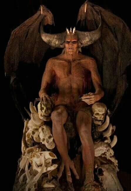 Муж пришол к ней ночью