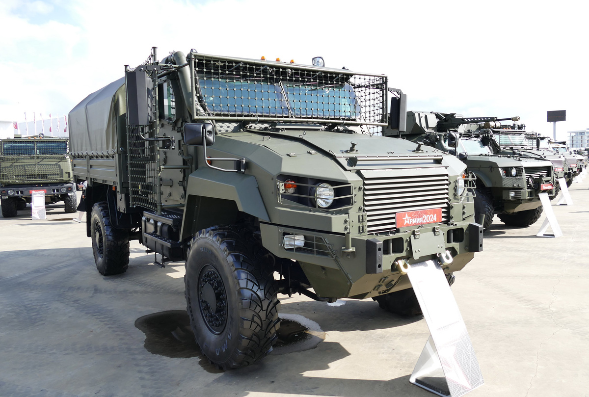 КамАЗ-4385 в этом году были на видном месте.